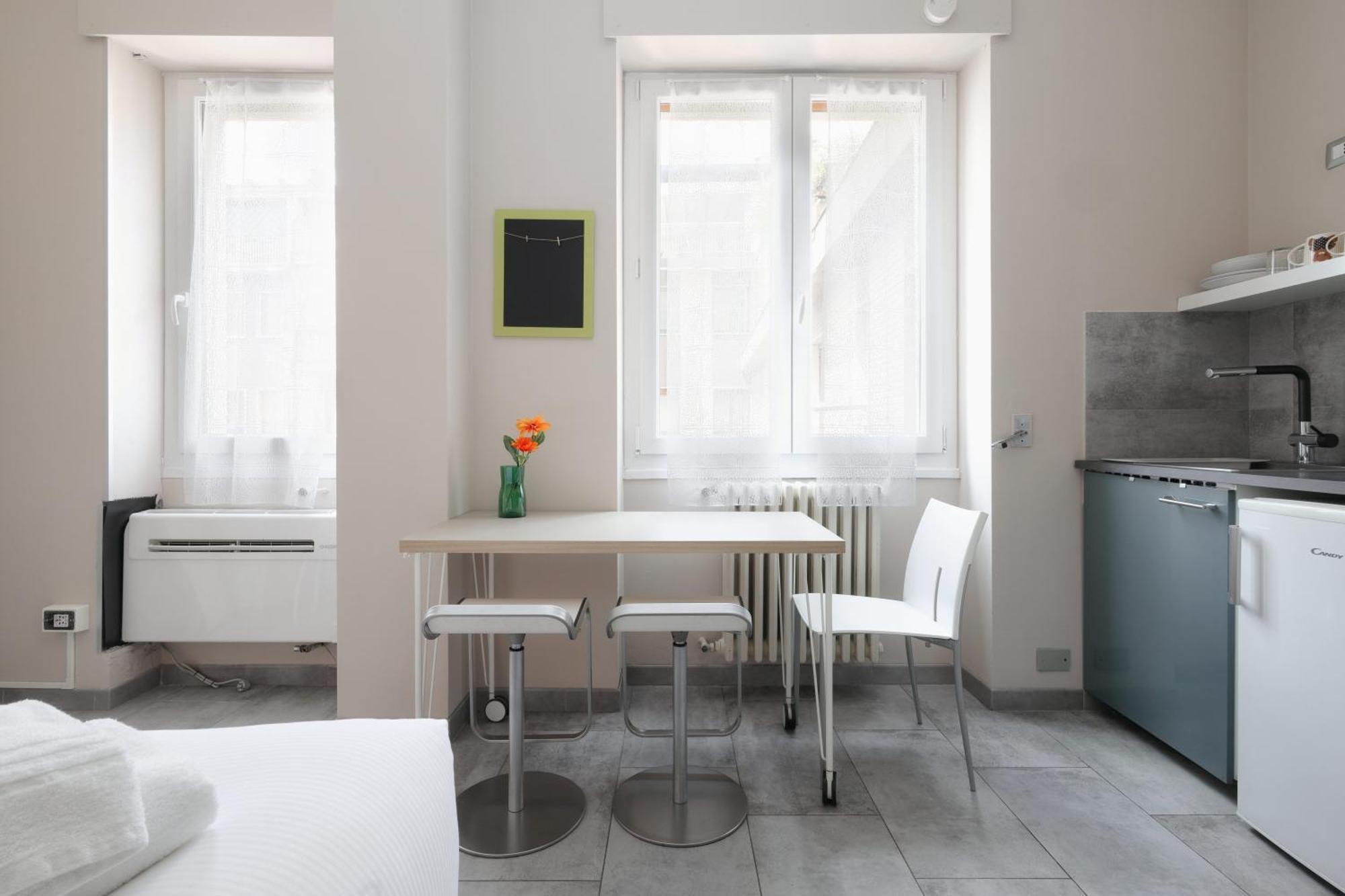 Station 33 Via Sammartini Apartment Mailand